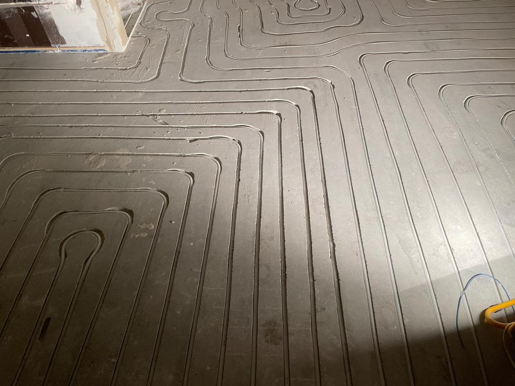 Vloerverwarming laten leggen door Vloer tot Raam